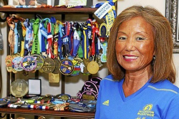 Jeannie Rice Berlin3 - "Bà già không phổi" 71 tuổi lập kỷ lục chạy marathon nhanh hơn thanh niên