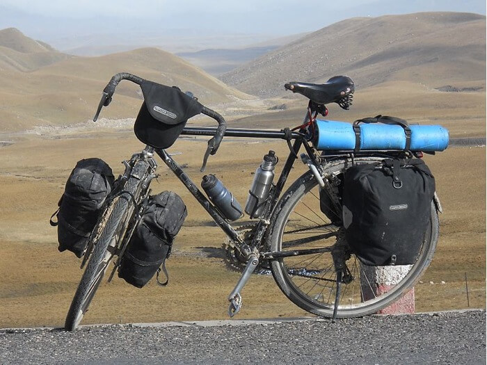 Xe đạp touring là khả năng chịu tải tốt, linh hoạt trên nhiều loại địa hình
