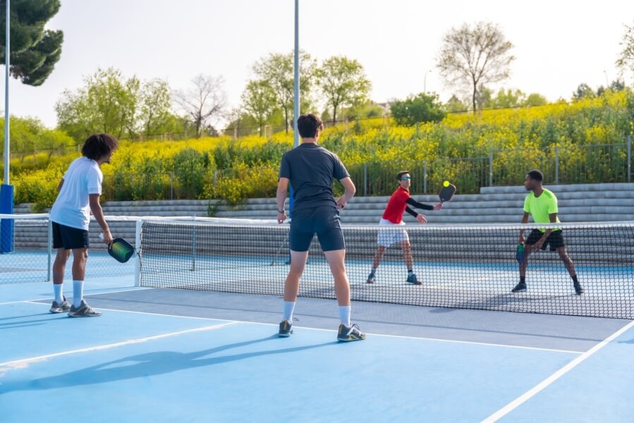 Tất cả luật chơi Pickleball tại khu vực Kitchen mà bạn phải biết!