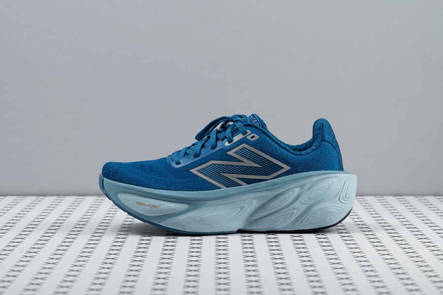 Review New Balance Fresh Foam X More v5: Giày chạy bộ đệm dày đáng thử nhất!