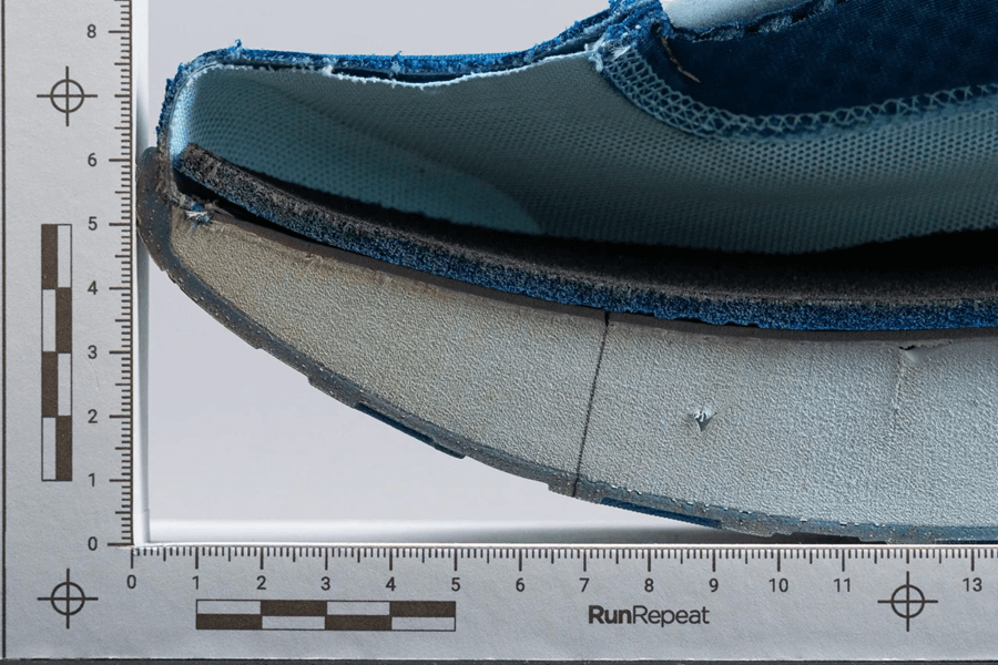 Review New Balance Fresh Foam X More v5: Giày chạy bộ đệm dày đáng thử nhất!