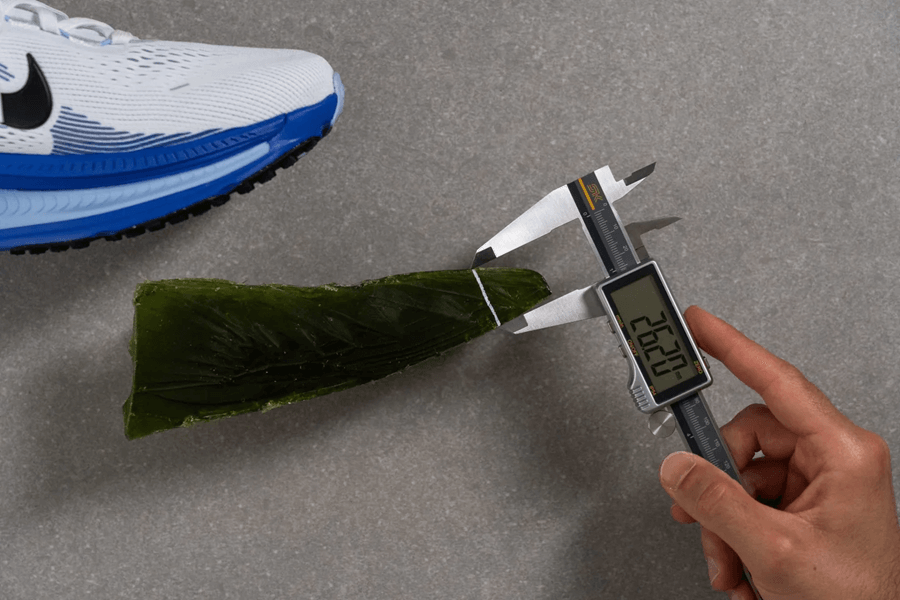 Review Nike Vomero 18: Giày chạy siêu thoải mái cho đường dài