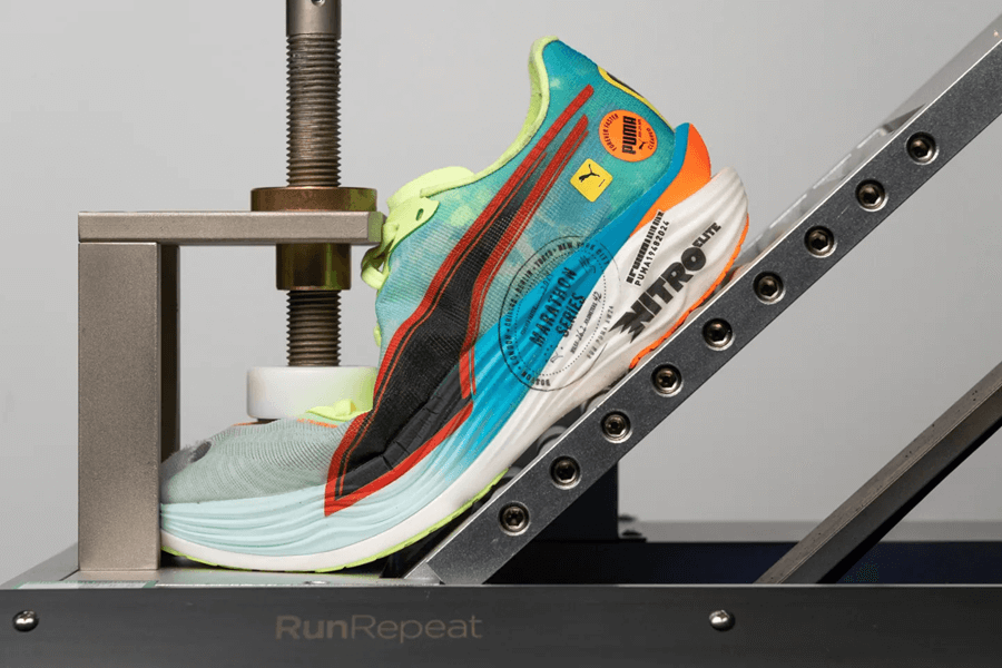 Review Puma Deviate Nitro Elite 3: Đôi giày đua nhanh, nhẹ, đầy hứng khởi!