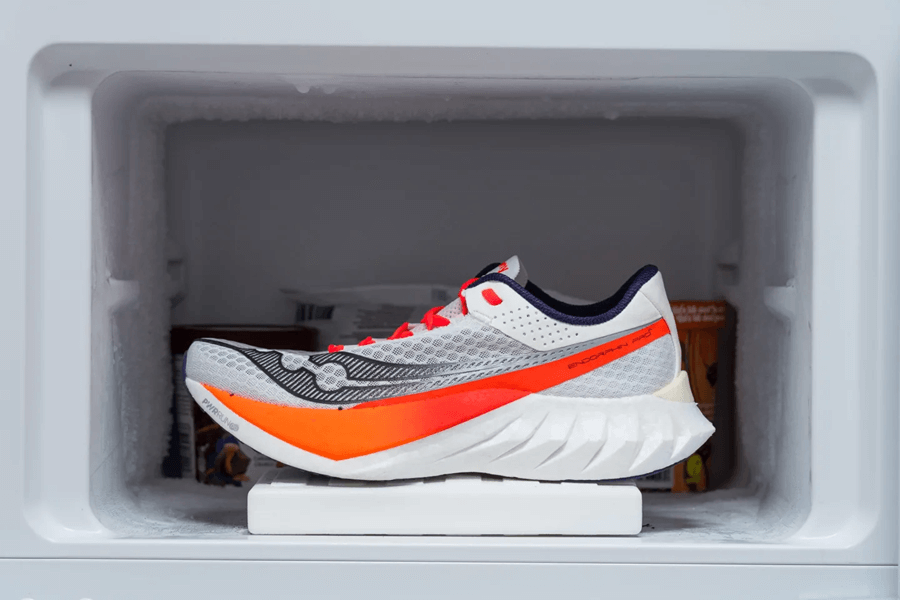 Review Saucony Endorphin Pro 4: Lựa chọn thông minh cho marathon
