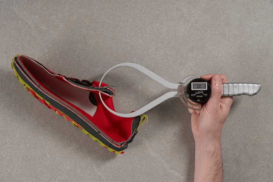Review Altra Lone Peak 9: Trải nghiệm trail chân thật, có đáng để mua?