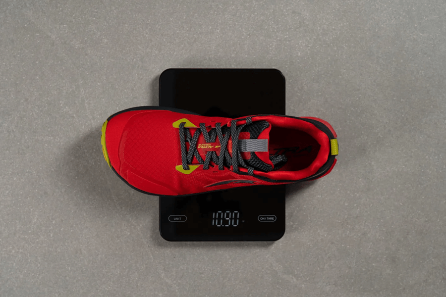 Review Altra Lone Peak 9: Trải nghiệm trail chân thật, có đáng để mua?
