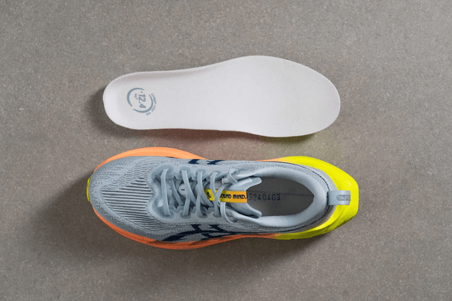Review ASICS Superblast 2: Không carbon plate nhưng hiệu năng vẫn vượt mong đợi