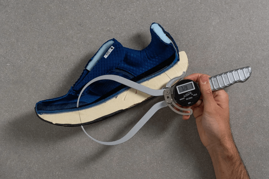 Review New Balance Fresh Foam X 1080 v14: Đệm êm ái cho runner yêu sự thoải mái