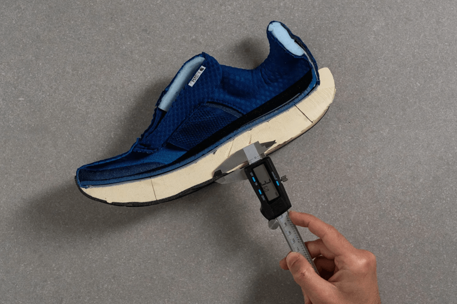 Review New Balance Fresh Foam X 1080 v14: Đệm êm ái cho runner yêu sự thoải mái
