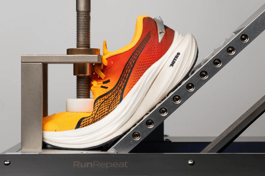 Review PUMA Deviate Nitro 3: Giày chạy Tempo, bám đường cực đỉnh