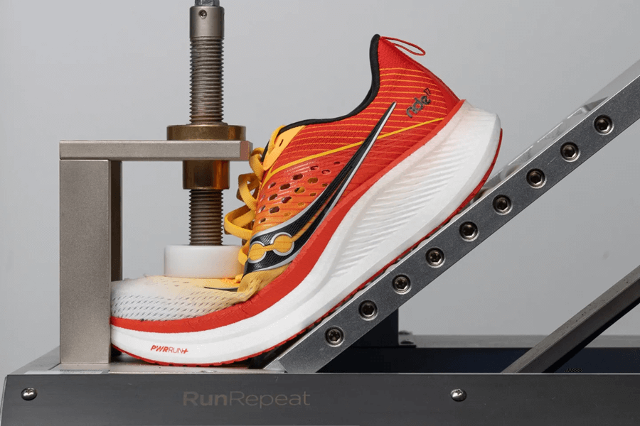 Saucony Ride 17 có gì mới? Đánh giá chi tiết giày chạy hằng ngày bền bỉ, êm ái
