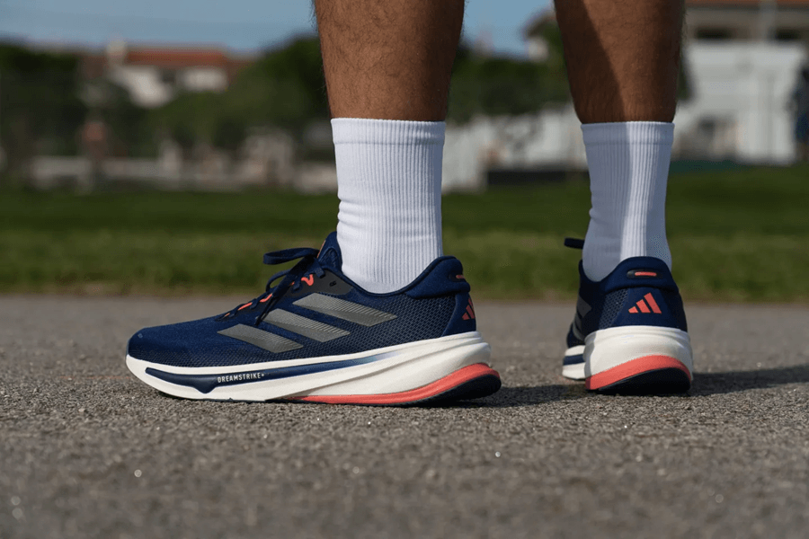 Review giày Adidas Supernova Rise 2: Lựa chọn giày chạy hằng ngày nhẹ, ổn định và linh hoạt 9 Review giày Adidas Supernova Rise 2: Lựa chọn giày chạy hằng ngày nhẹ, ổn định và linh hoạt