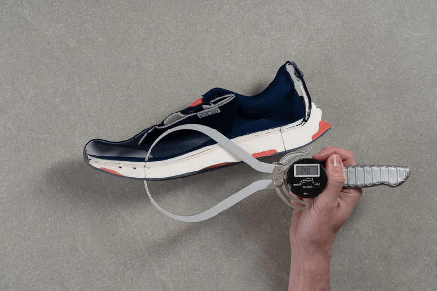 Review giày Adidas Supernova Rise 2: Lựa chọn giày chạy hằng ngày nhẹ, ổn định và linh hoạt 11 Review giày Adidas Supernova Rise 2: Lựa chọn giày chạy hằng ngày nhẹ, ổn định và linh hoạt