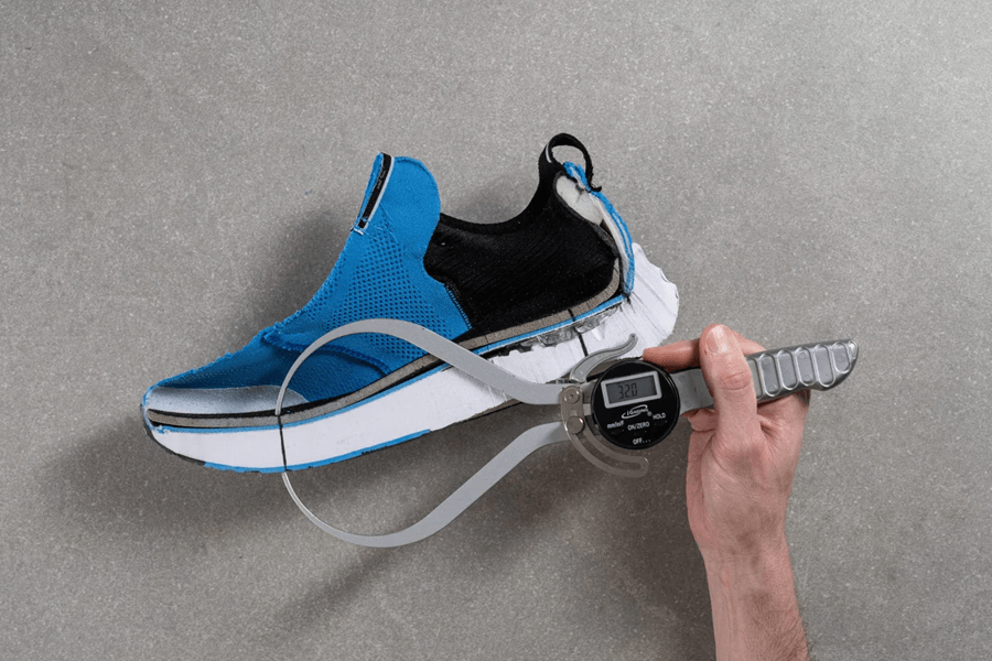 Review ASICS Gel Nimbus 26: Giày chạy hằng ngày siêu bám và thoáng khí tốt