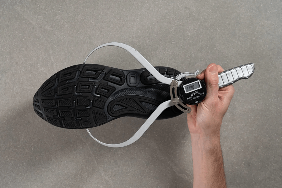 Review giày Brooks Adrenaline GTS 24 – Giày chạy hàng ngày siêu ổn định cho runner tiếp đất gót 35 Review giày Brooks Adrenaline GTS 24 – Giày chạy hàng ngày siêu ổn định cho runner tiếp đất gót