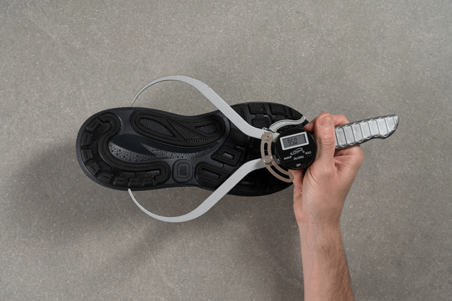 Review giày Brooks Adrenaline GTS 24 – Giày chạy hàng ngày siêu ổn định cho runner tiếp đất gót 36 Review giày Brooks Adrenaline GTS 24 – Giày chạy hàng ngày siêu ổn định cho runner tiếp đất gót