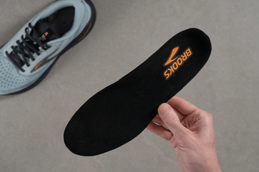 Review giày Brooks Adrenaline GTS 24 – Giày chạy hàng ngày siêu ổn định cho runner tiếp đất gót 41 Review giày Brooks Adrenaline GTS 24 – Giày chạy hàng ngày siêu ổn định cho runner tiếp đất gót
