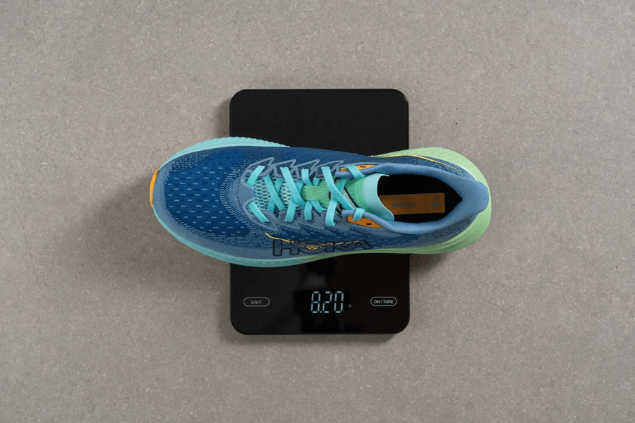 Review Hoka Mach 6: Giày chạy hằng ngày siêu nhẹ và ổn định cực cao
