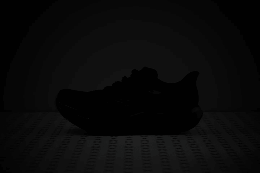Review giày thi đấu Hoka Rocket X 3: Đánh đổi trọng lượng để lấy sự êm ái, liệu có xứng đáng?