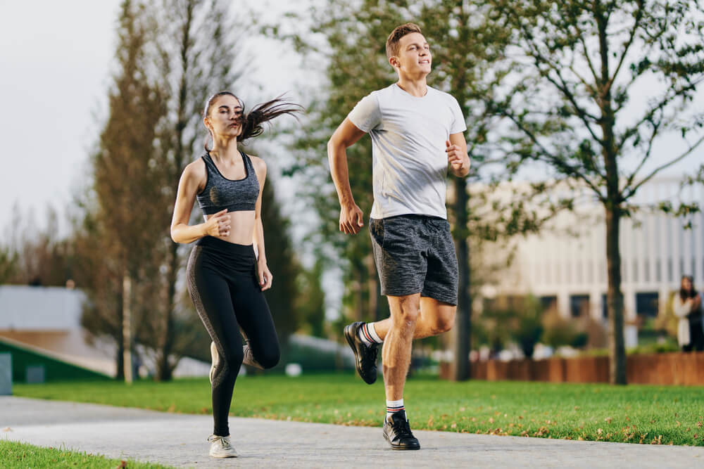 9 Cách giúp tối ưu hóa khả năng chạy bộ của bạn 2 Tăng cường khả năng hiếu khí của bạn