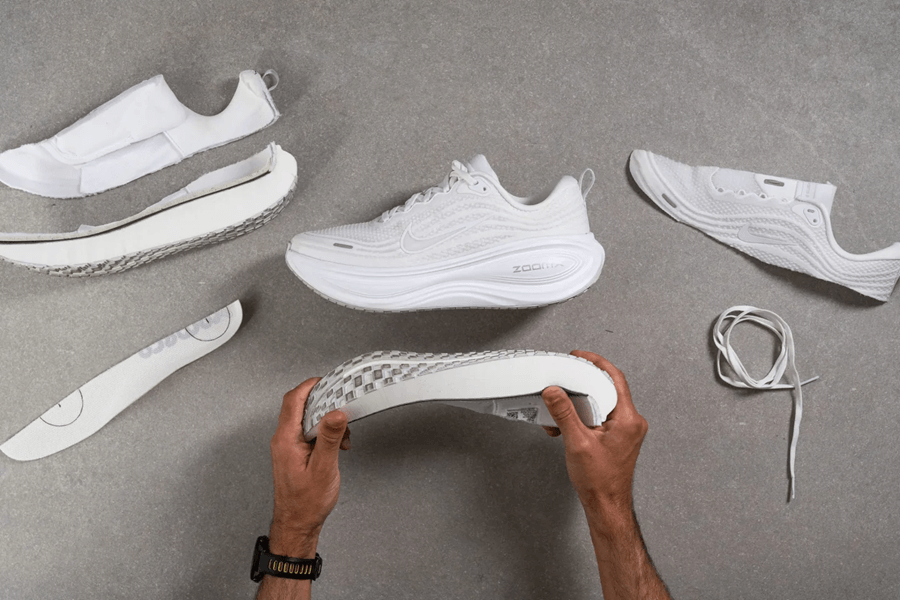 Review Nike Vomero Plus: Đôi giày đệm đế cao cho tập luyện hằng ngày