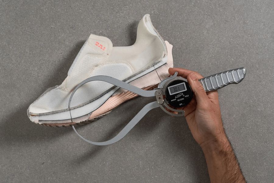 Review Nike Zoom Fly 6: Giày đa năng cân cả tập luyện và thi đấu