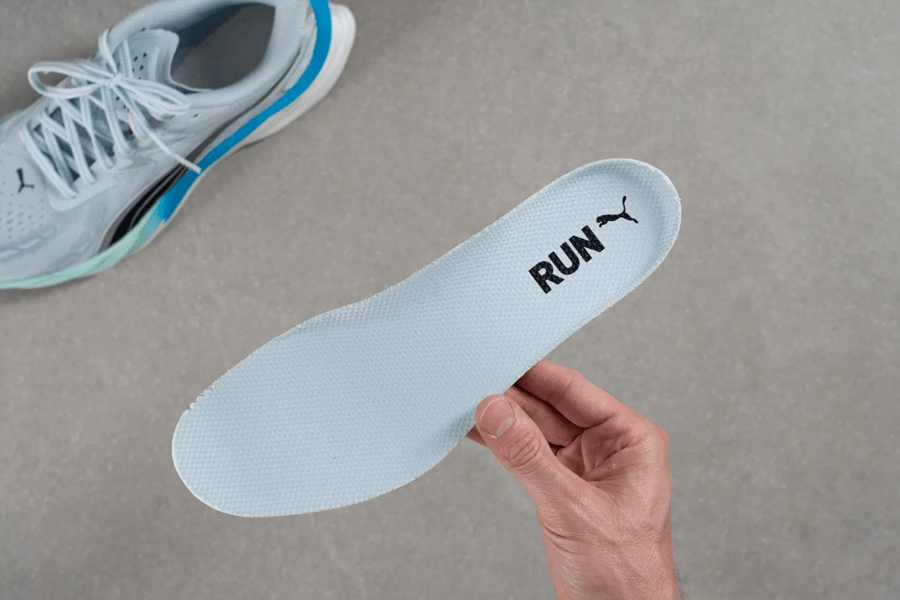 Review giày Puma Velocity Nitro 4: Siêu nhẹ, siêu bám, êm ái đúng chuẩn giày chạy hằng ngày