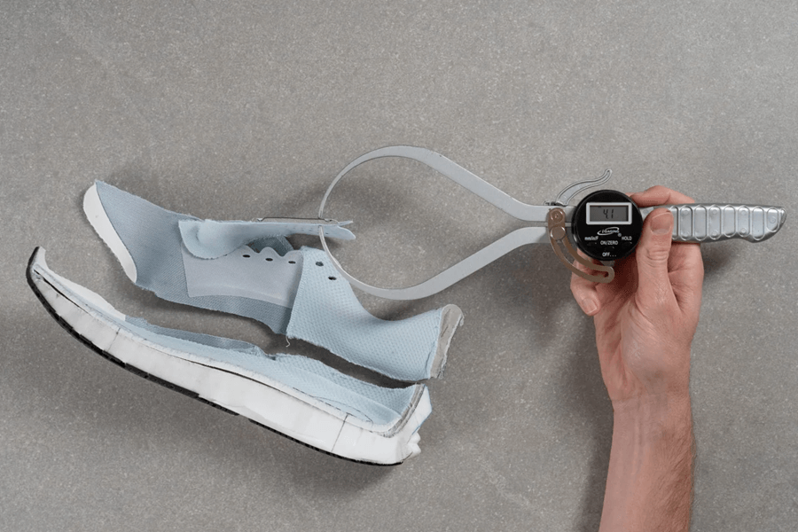 Review giày Puma Velocity Nitro 4: Siêu nhẹ, siêu bám, êm ái đúng chuẩn giày chạy hằng ngày