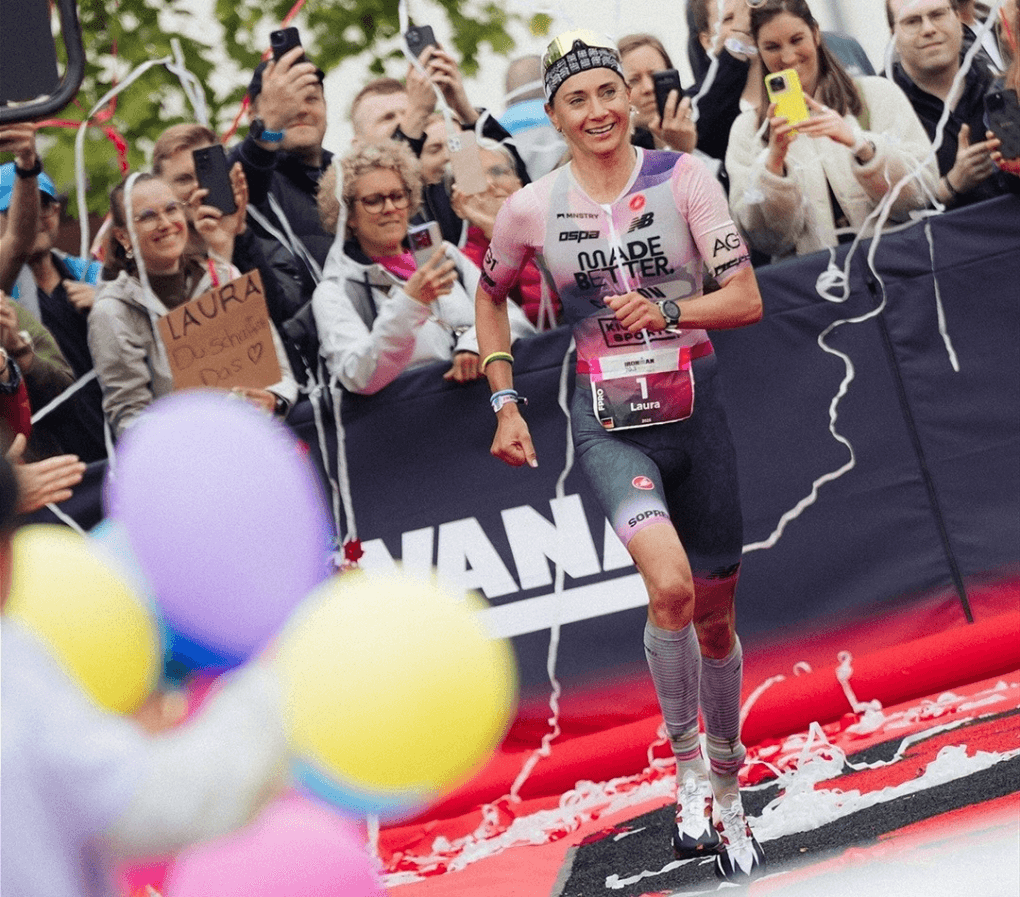 Thời gian trung bình để hoàn thành cuộc thi Ironman là bao lâu ? 3 Philipp trên đường chạy marathon của giải vô địch Ironman 140.6 châu Âu tại Hamburg