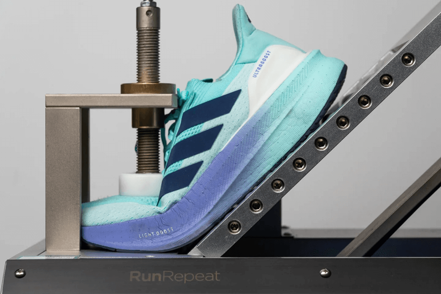 Review Adidas Ultraboost 5X - Giày chạy hằng ngày cao cấp: Ưu nhược điểm cần biết trước khi mua