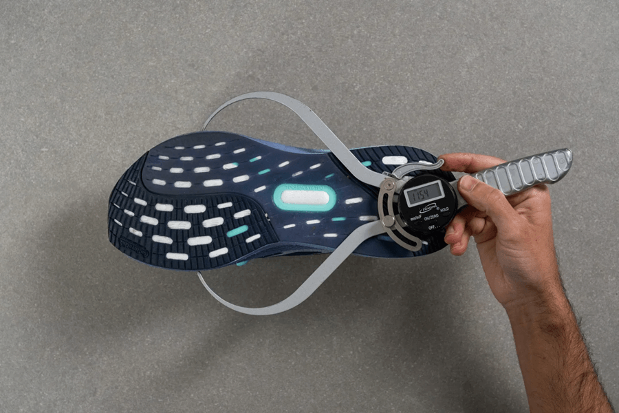 Review Adidas Ultraboost 5X - Giày chạy hằng ngày cao cấp: Ưu nhược điểm cần biết trước khi mua