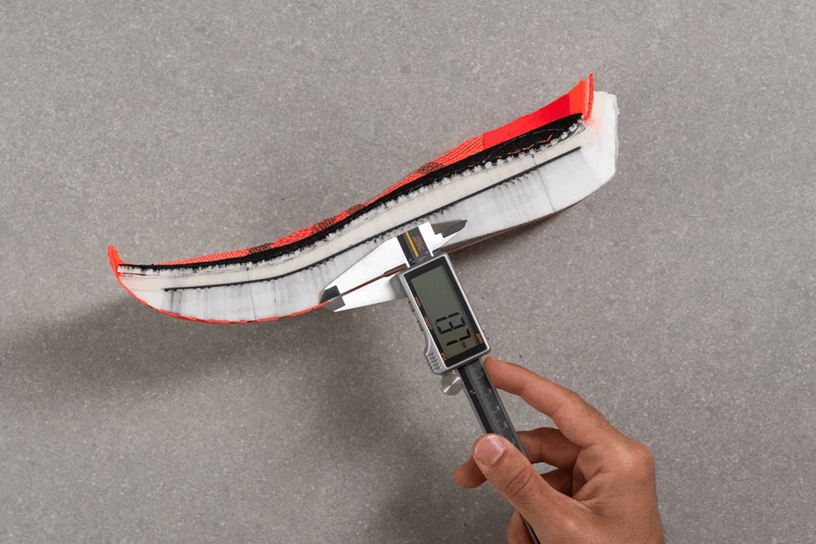 Review ASICS Metaspeed Sky Tokyo: Giày thi đấu siêu nhẹ cho runner chạy Marathon