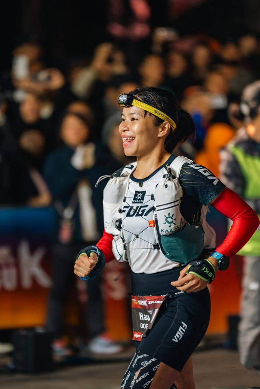 Hà Thị Hậu Vô Địch Đường Chạy Trail 105 Km Tại Trung Quốc