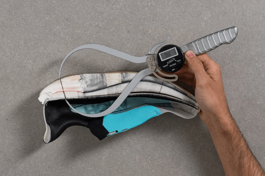 Review giày HOKA Cielo X1 2.0: Giày thi đấu siêu nhẹ, rocker gắt dành cho runner thích tấn công mạnh mẽ