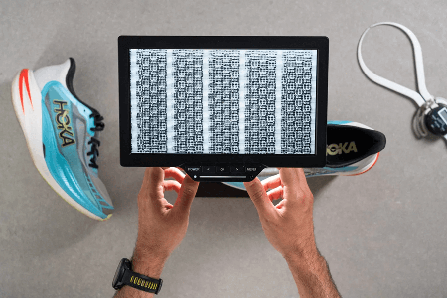 Review giày HOKA Cielo X1 2.0: Giày thi đấu siêu nhẹ, rocker gắt dành cho runner thích tấn công mạnh mẽ
