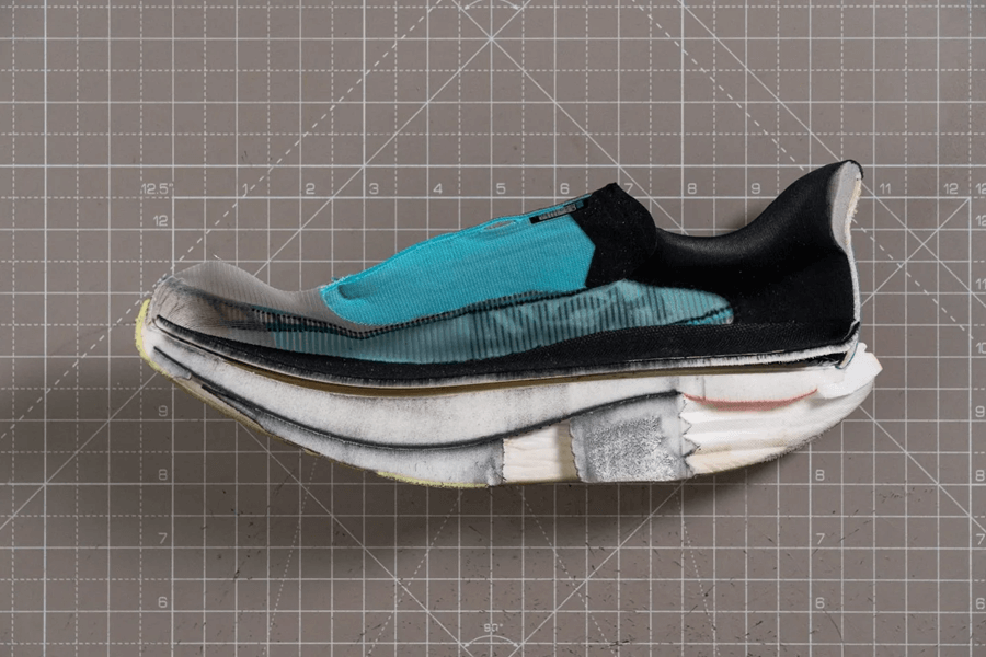 Review giày HOKA Cielo X1 2.0: Giày thi đấu siêu nhẹ, rocker gắt dành cho runner thích tấn công mạnh mẽ