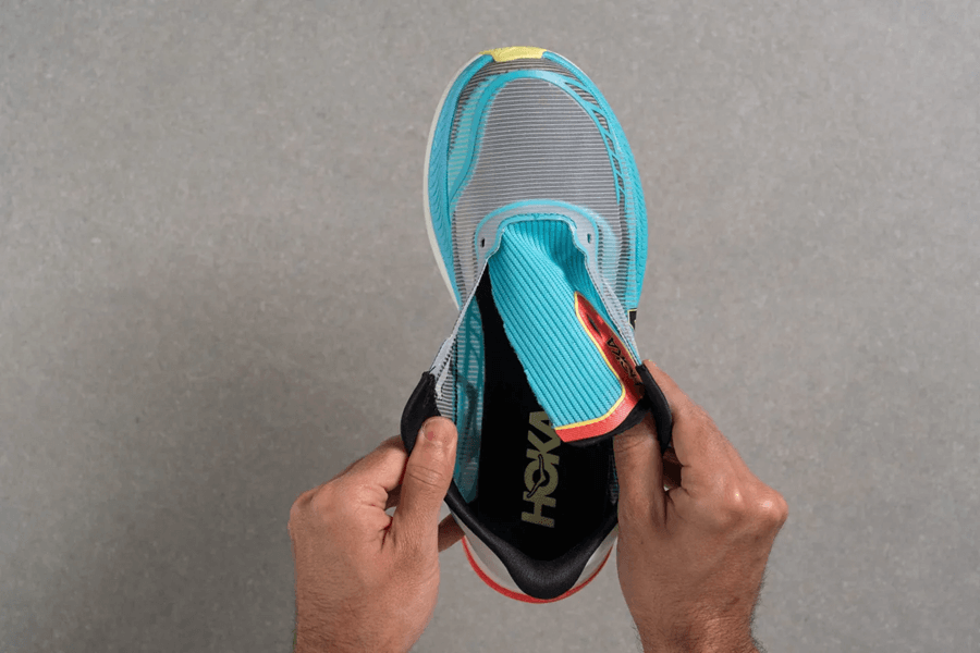Review giày HOKA Cielo X1 2.0: Giày thi đấu siêu nhẹ, rocker gắt dành cho runner thích tấn công mạnh mẽ