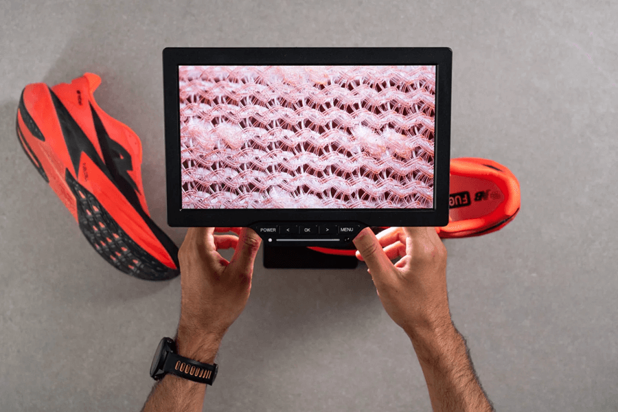 Review New Balance FuelCell Rebel v5: Giày chạy hằng ngày siêu nhẹ, cảm giác chân linh hoạt