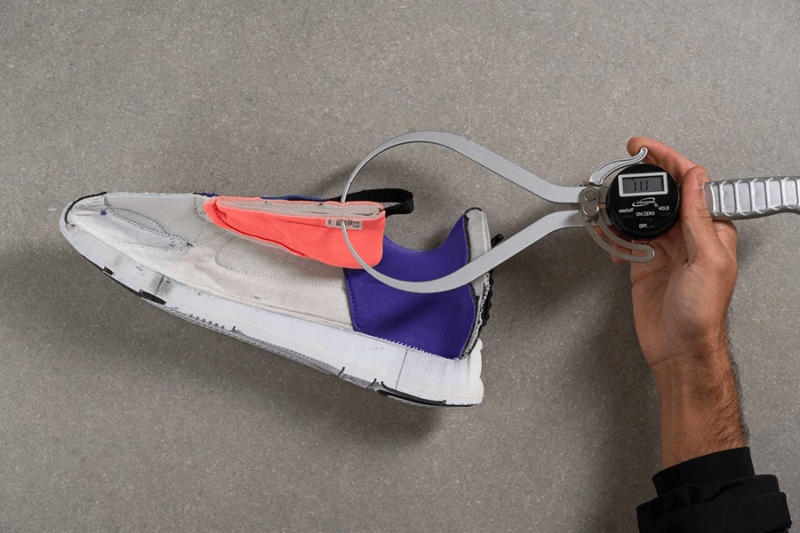 Review PUMA RS-X: Giày đệm đế khủng, cực êm cho những quãng đường dài