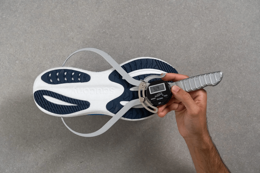 Review Saucony Triumph 23: Giày chạy hằng ngày phiên bản mới, cải tiến vượt bậc - có xứng đáng với mức giá tăng?