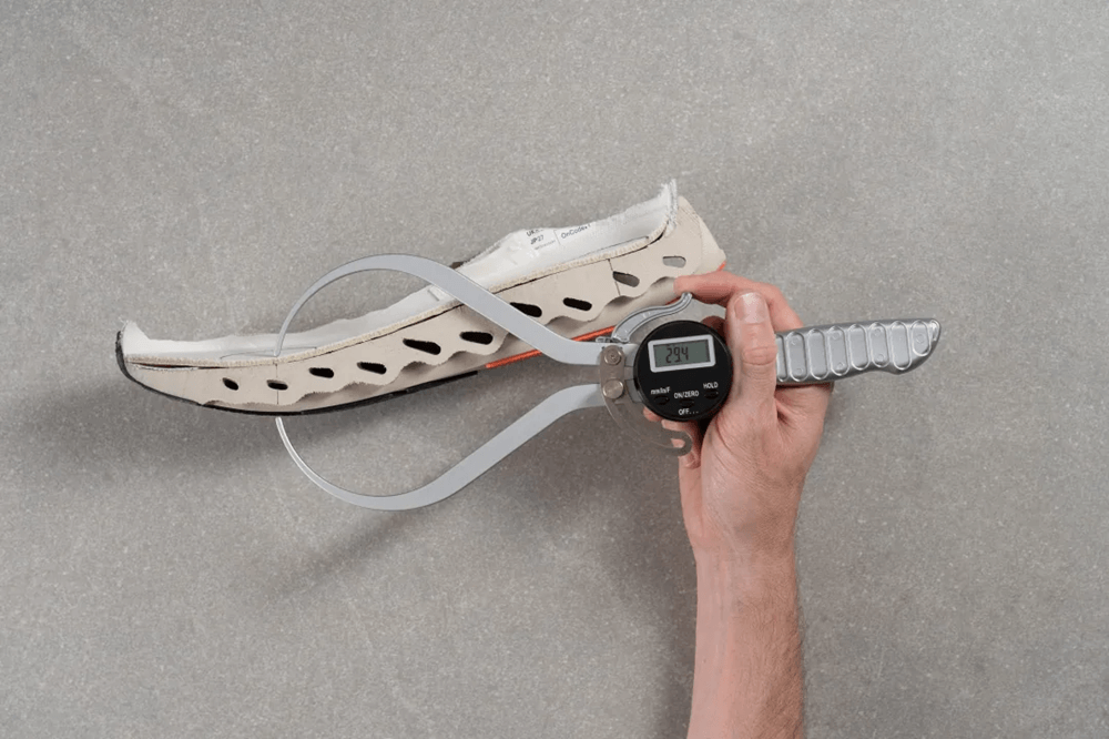 Chiều cao mũi giày Cloudsurfer Max