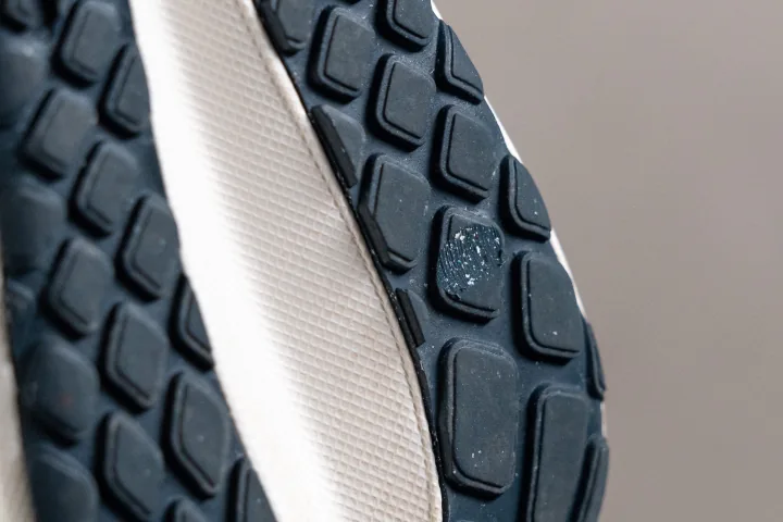 Độ bền đế ngoài