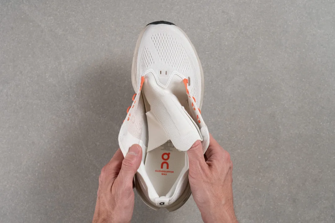 Lưỡi gà: dạng gusset (bán liền)