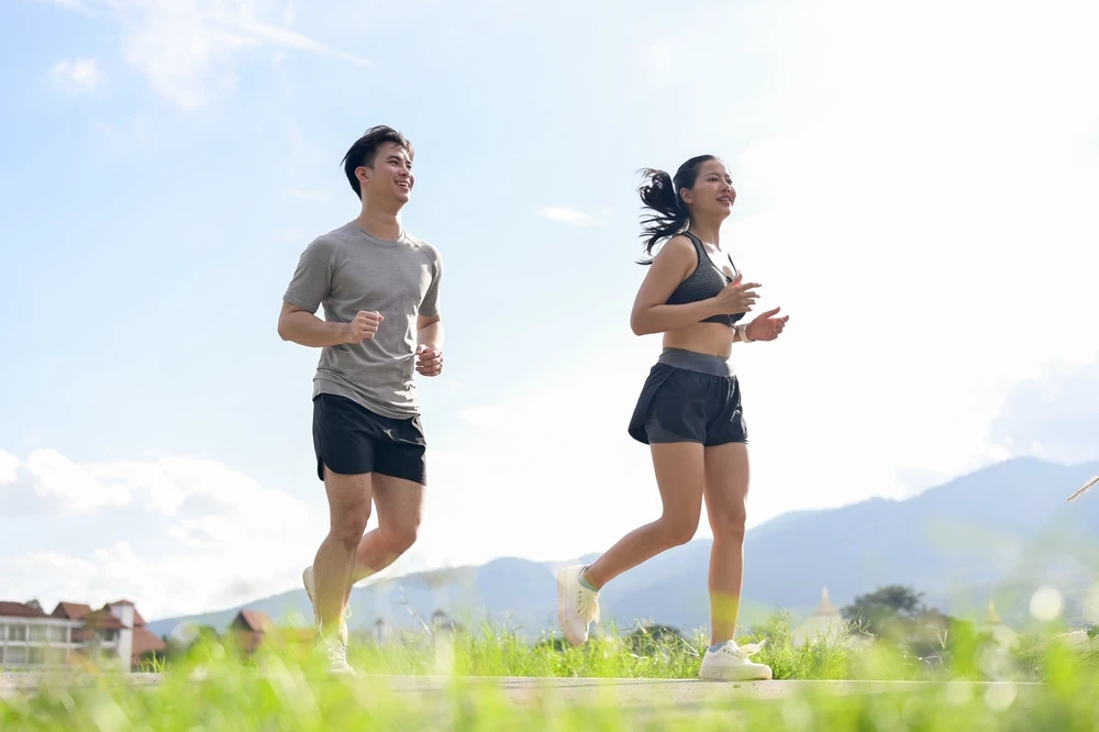 Bảng tính pace 21K: Chinh Phục Mốc 2 Giờ Mà Không Gây Chấn Thương