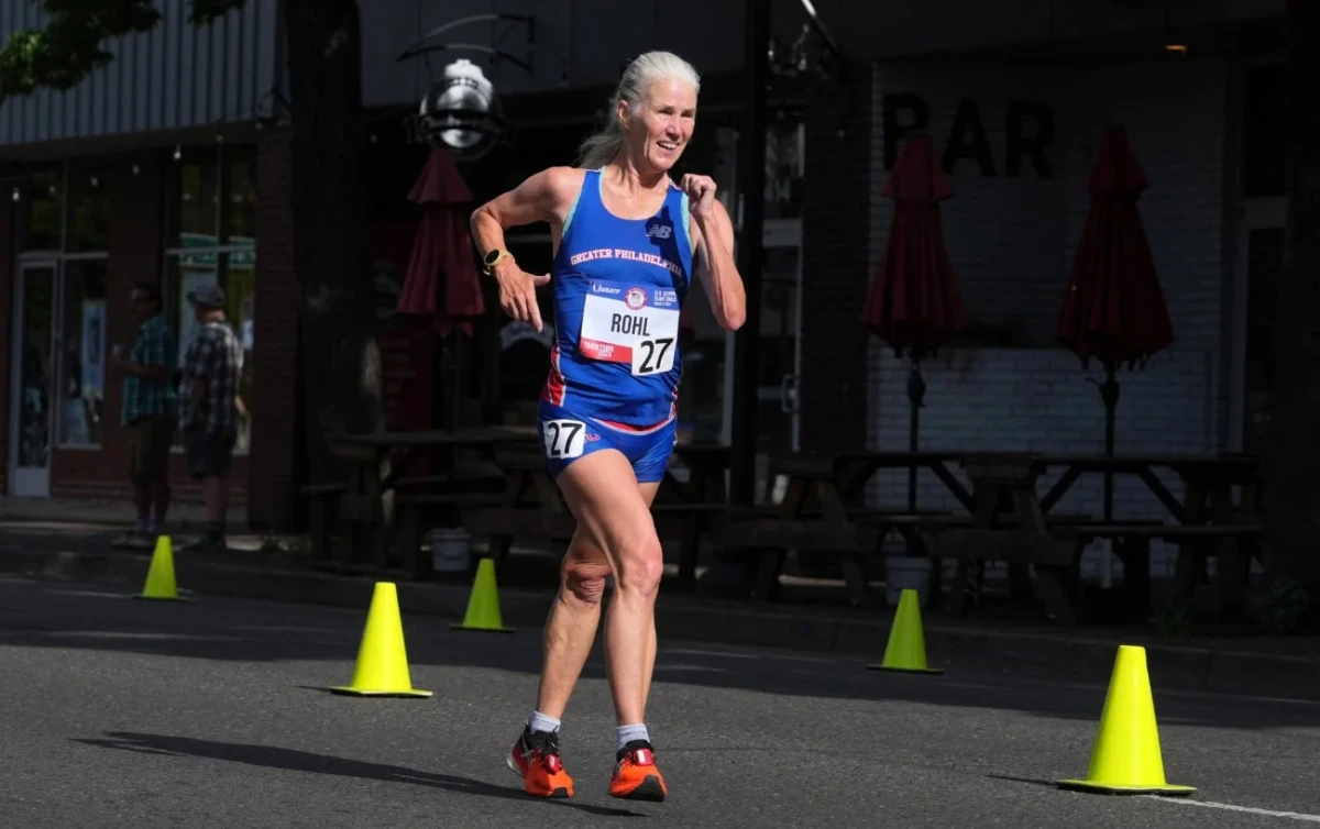 Bí quyết giúp Michelle Rohl chạy 1 dặm trong 5:26 và phá sâu kỷ lục thế giới