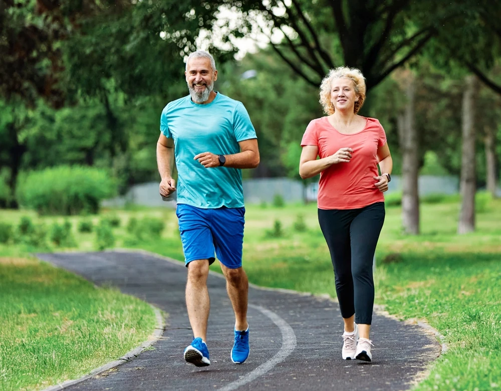 Cẩm nang toàn diện về phục hồi sau chạy cho người cao tuổi từ chuyên gia y tế