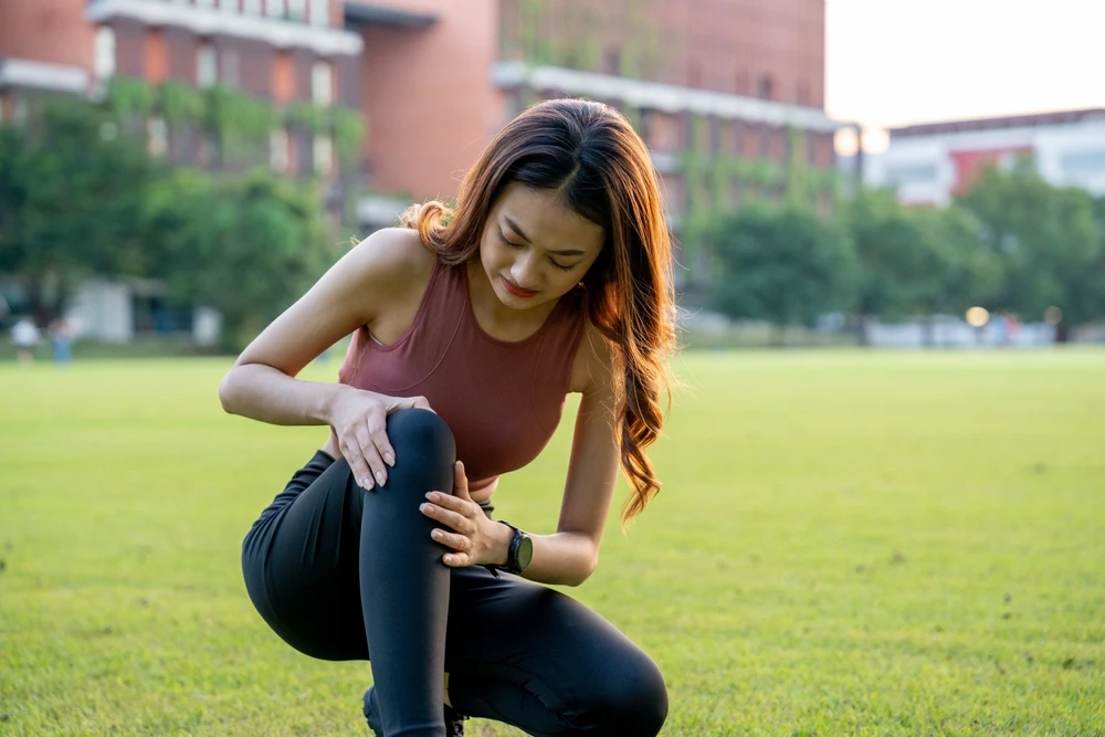 Đau Nhức Cơ Bắp Kéo Dài Và Bất Thường Cơ Xương Khớp