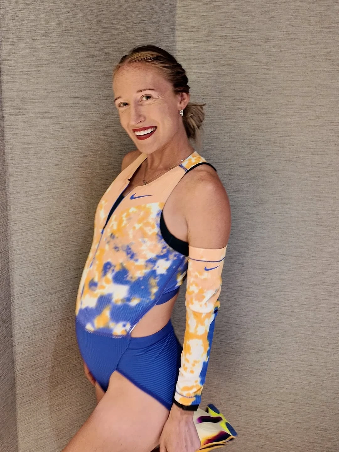 Người phụ nữ này mang thai 5 tháng vẫn chạy marathon với thành tích ấn tượng