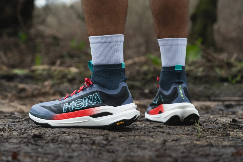 Hoka Tecton X3 (Tốt Nhất Cho Đường Mòn)